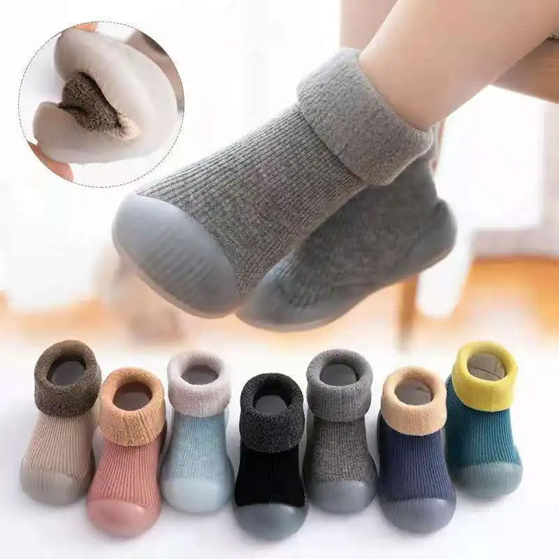 Gefütterte Barfußschuhe - die optimale Unterstützung bei den ersten Schritten